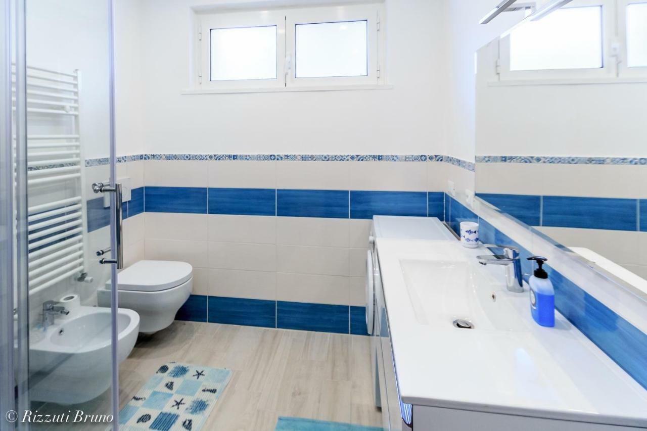 Appartamento Ristrutturato A Nuovo !!! Varazze Buitenkant foto