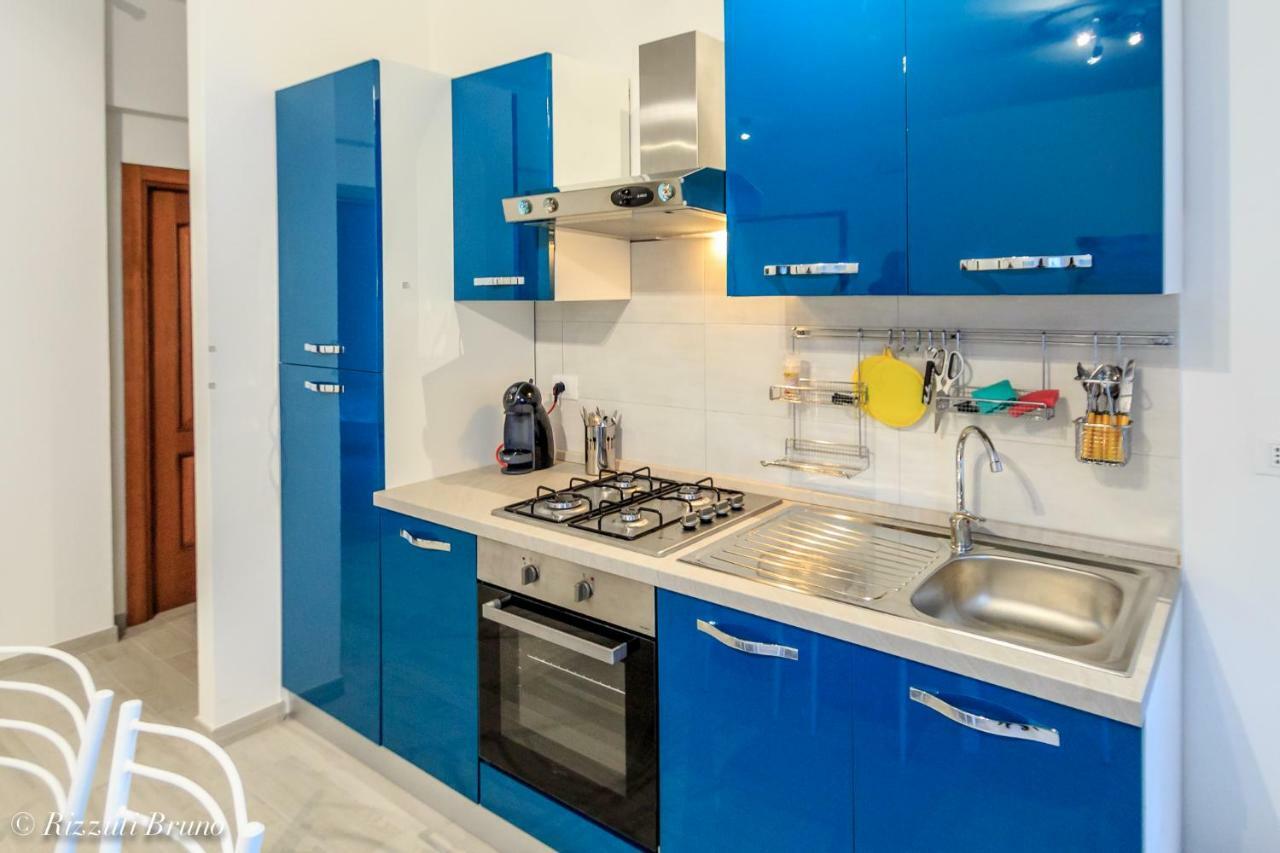 Appartamento Ristrutturato A Nuovo !!! Varazze Buitenkant foto